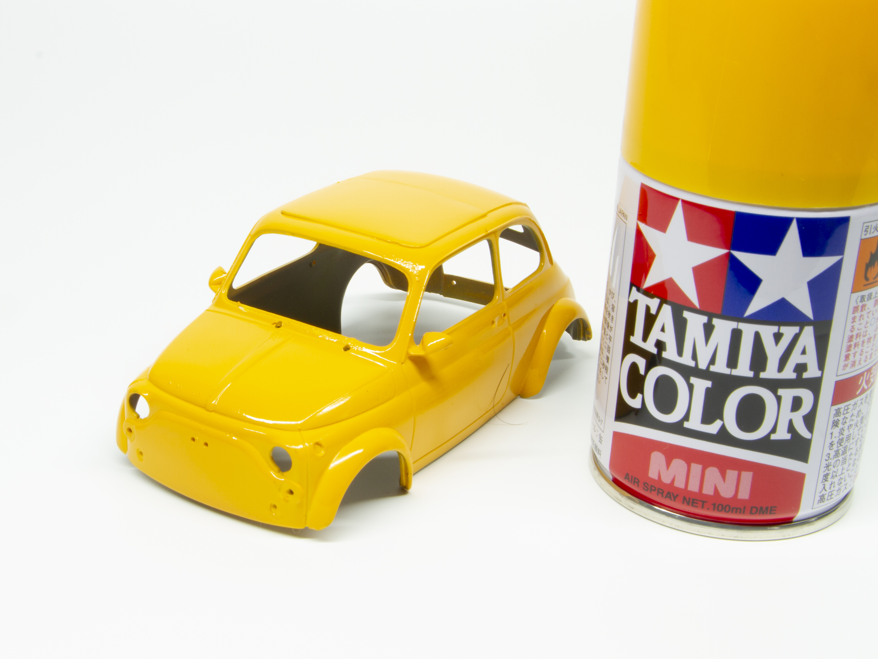 最後にクリアパーツなどを貼り付け直して完成