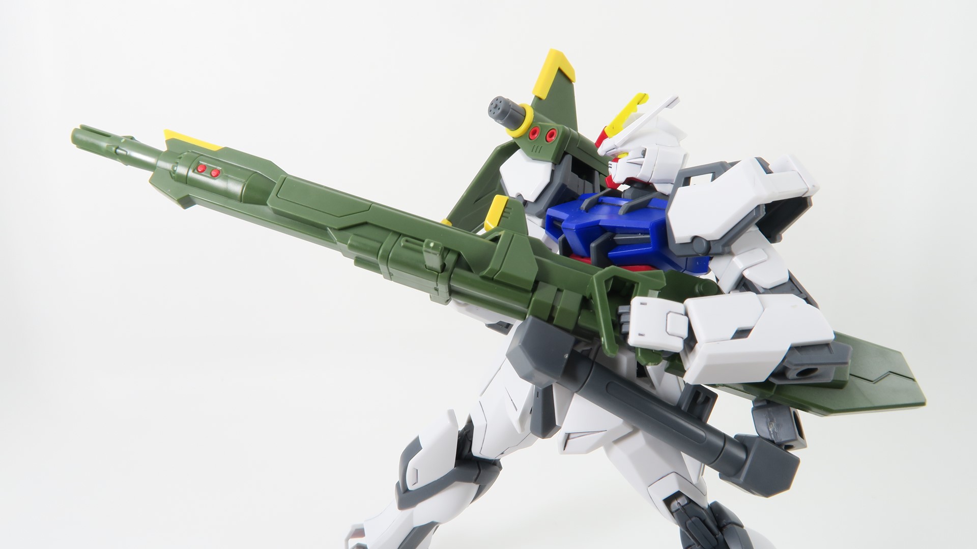 両キットの色分け再現が完璧なのでどの角度から見ても様になっている