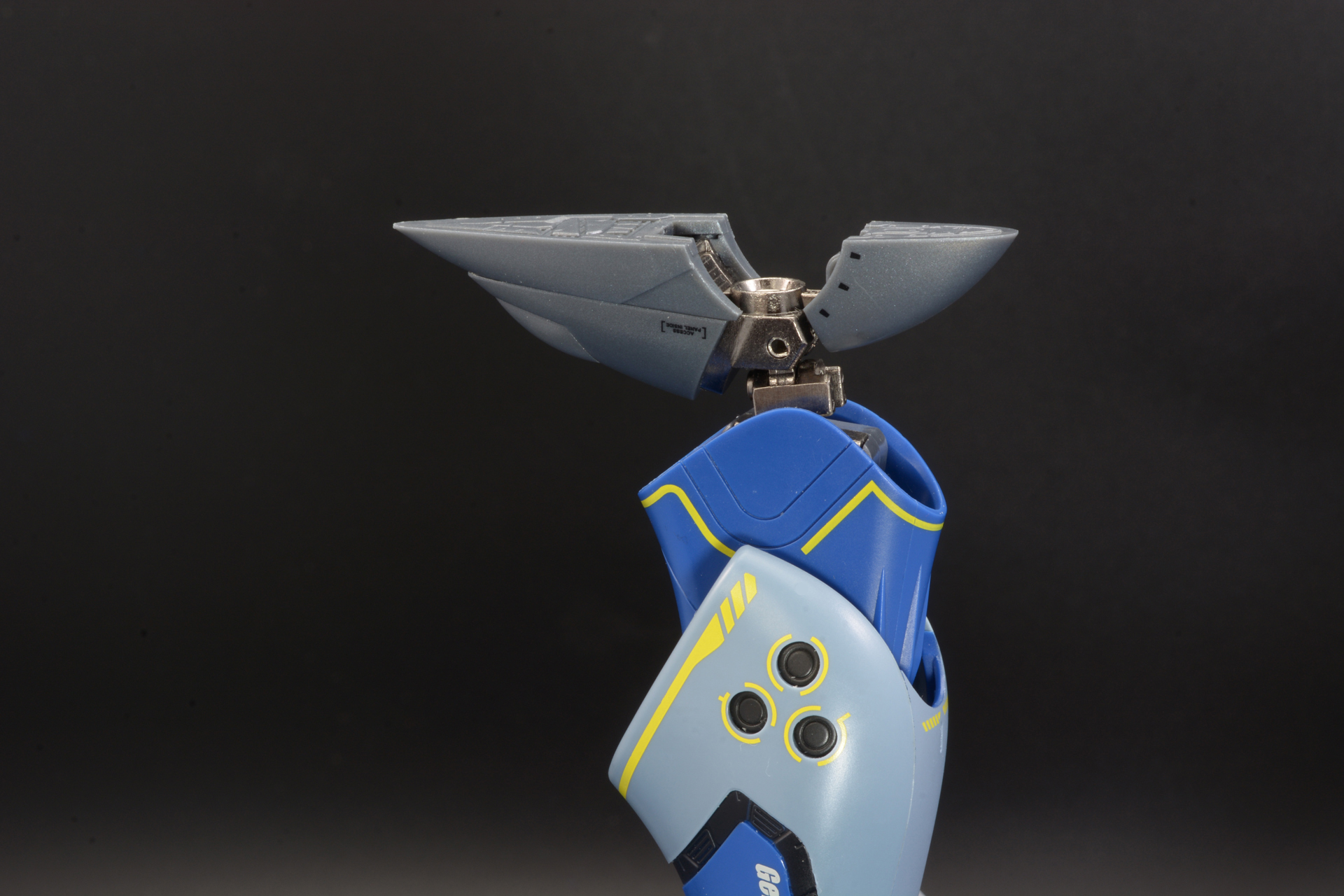 足首そのものも開いた後180度回転させる