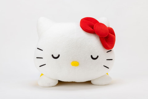 ハローキティ　ぬいぐるみ　りんごだっこ　30周年 ハローキティ 30周年 りんごだっこ ぬいぐるみ