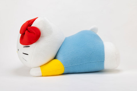 大きさは全長約70cm（りんご約5個分）！ 「ハローキティ50周年記念