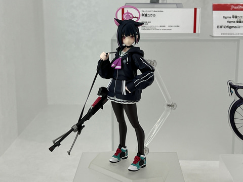 バニー姿の「室笠アカネ」、ファンシーな「ミカ」、ミステリアスな