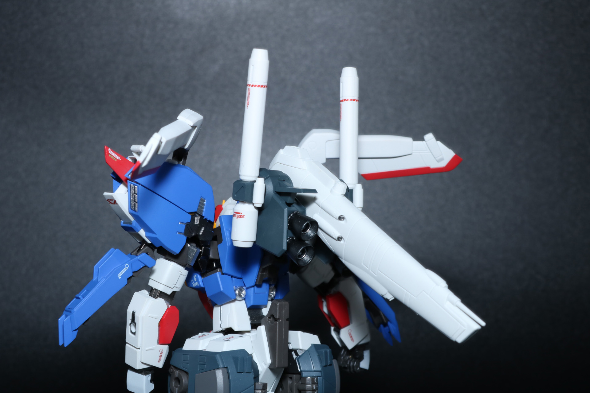 バックパックを取り外し