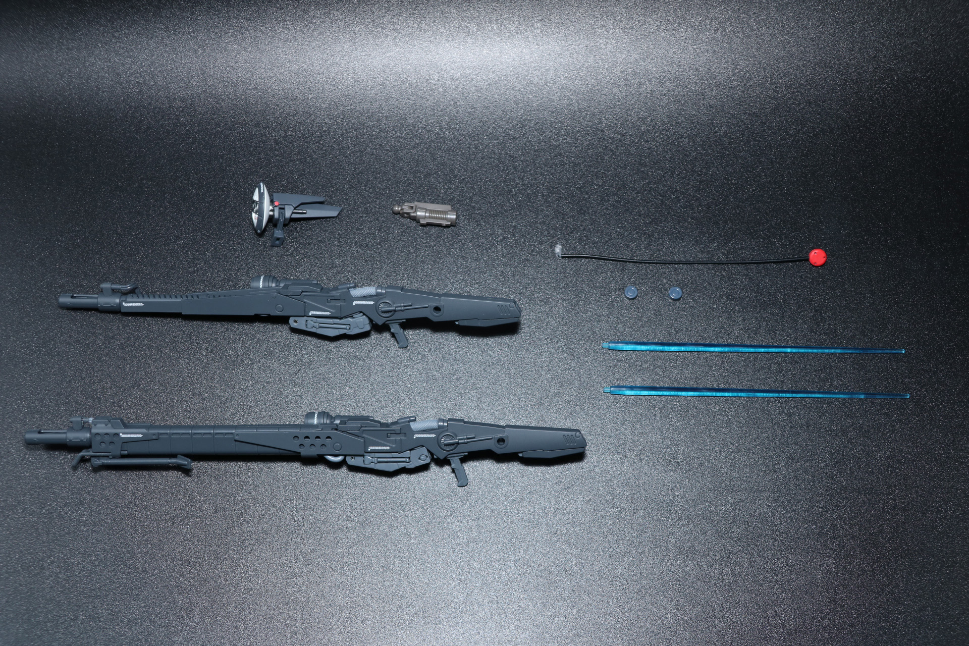 レドーム、ビーム・スマートガンクランクパーツ、ビーム・スマートガン、連射式ビーム・スマートガン、頭部インコム（展開）パーツ、インコム中継器、ビーム・サーベル刃