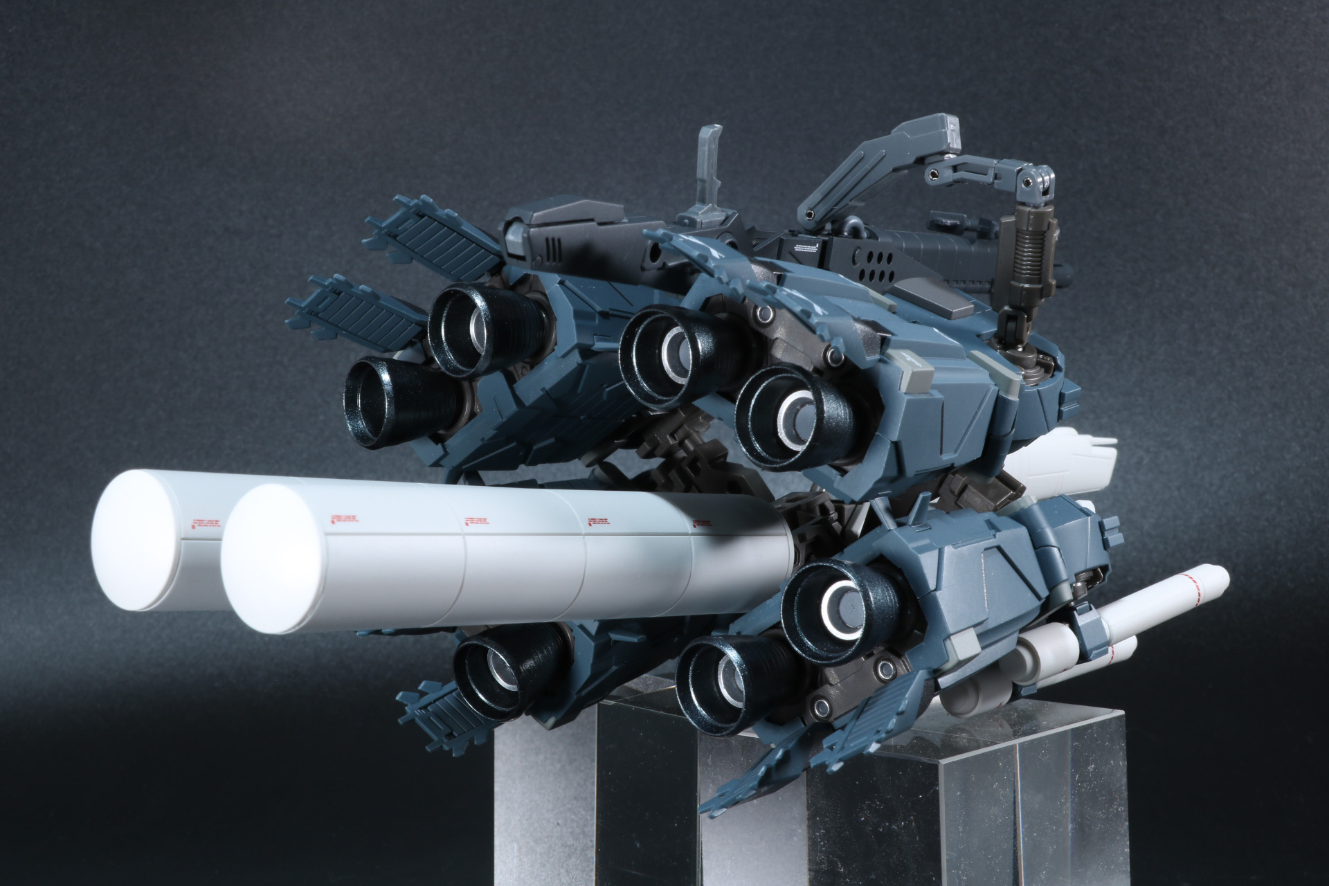 ビーム・スマートガンやビーム・カノンも搭載で火力も抜群