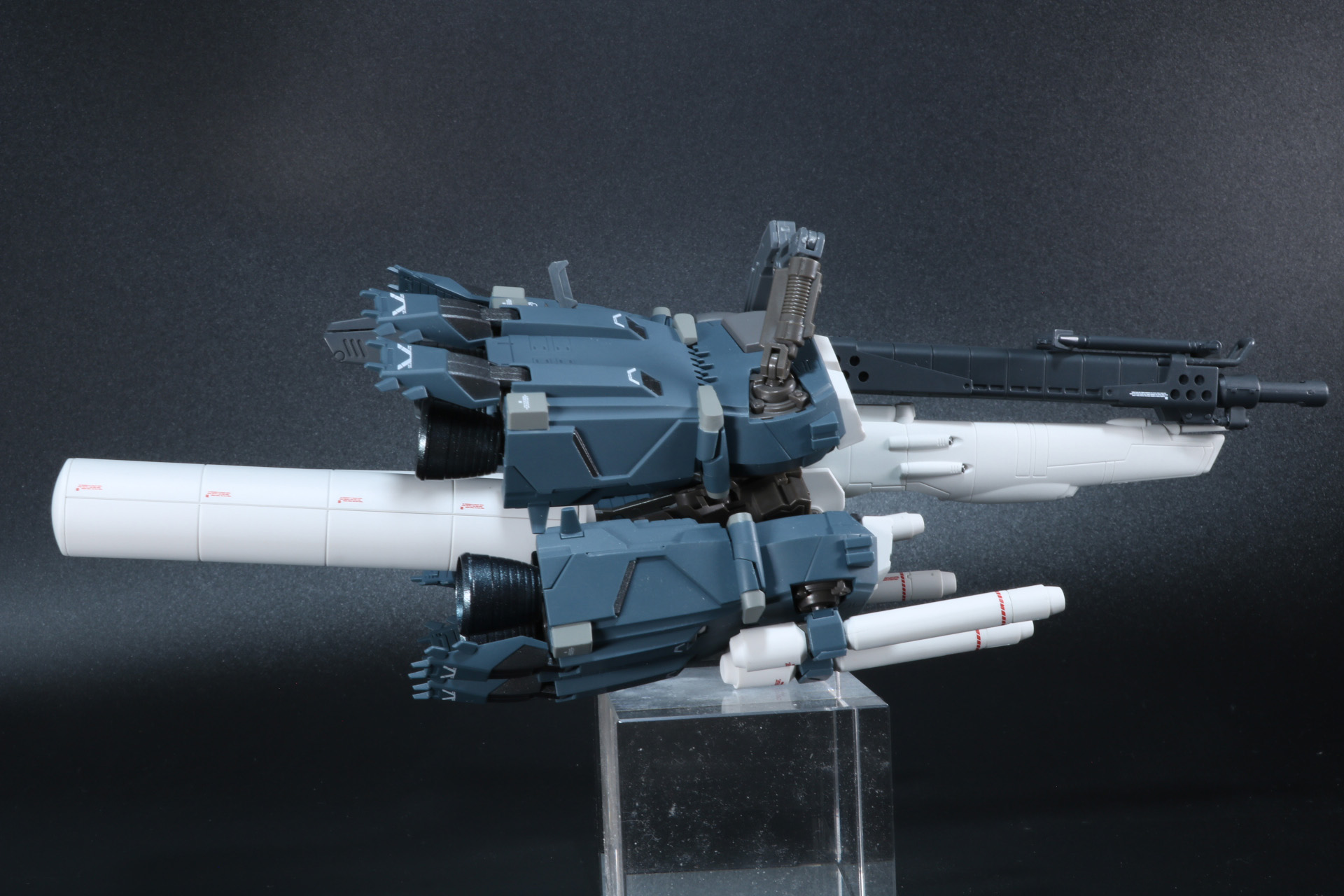 ビーム・スマートガンやビーム・カノンも搭載で火力も抜群