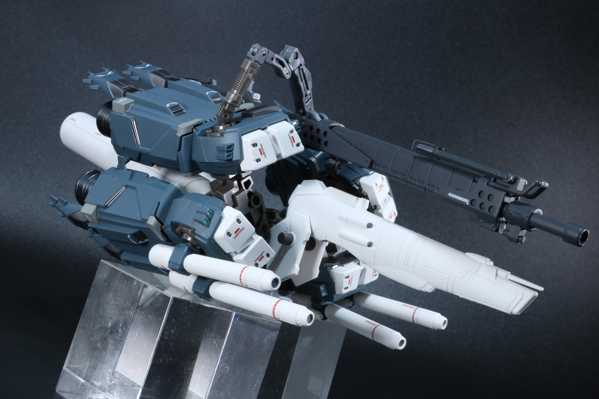 ビーム・スマートガンやビーム・カノンも搭載で火力も抜群