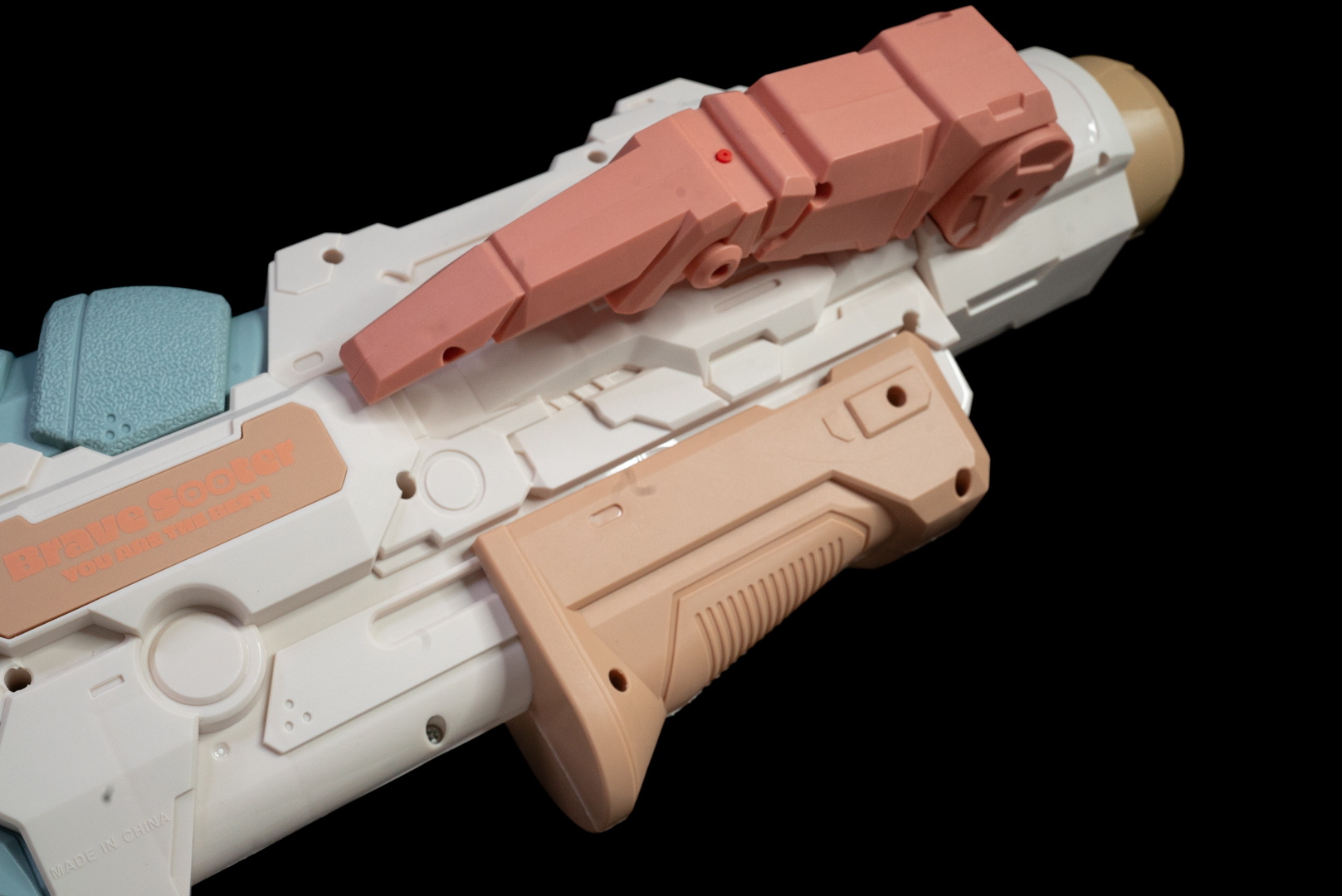 ショットガン好きにはたまらないフォアエンドによる発射機構