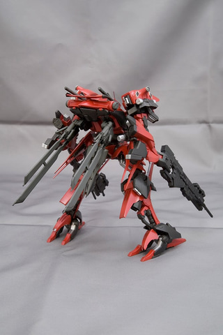 レイレナード 03-AALIYAH クラースナヤ FPVer. 全塗装　完成品 レイレナード 03-AALIYAH クラースナヤ FPVer. 全塗装 完成品