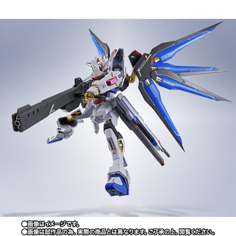 METAL ROBOT魂」の「ストライクフリーダムガンダム弐式」など3商品の3