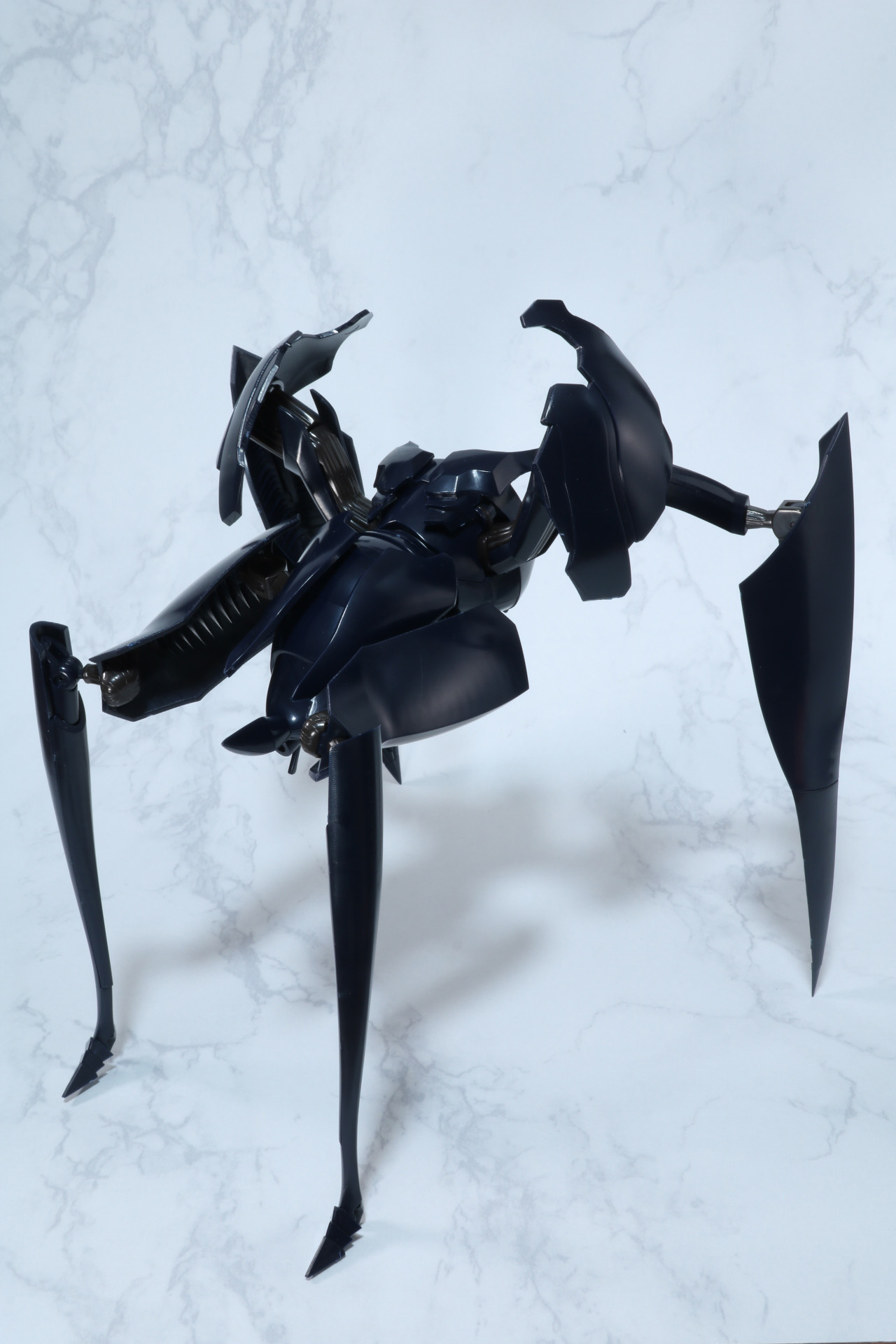 四足歩行ポーズも表現できる