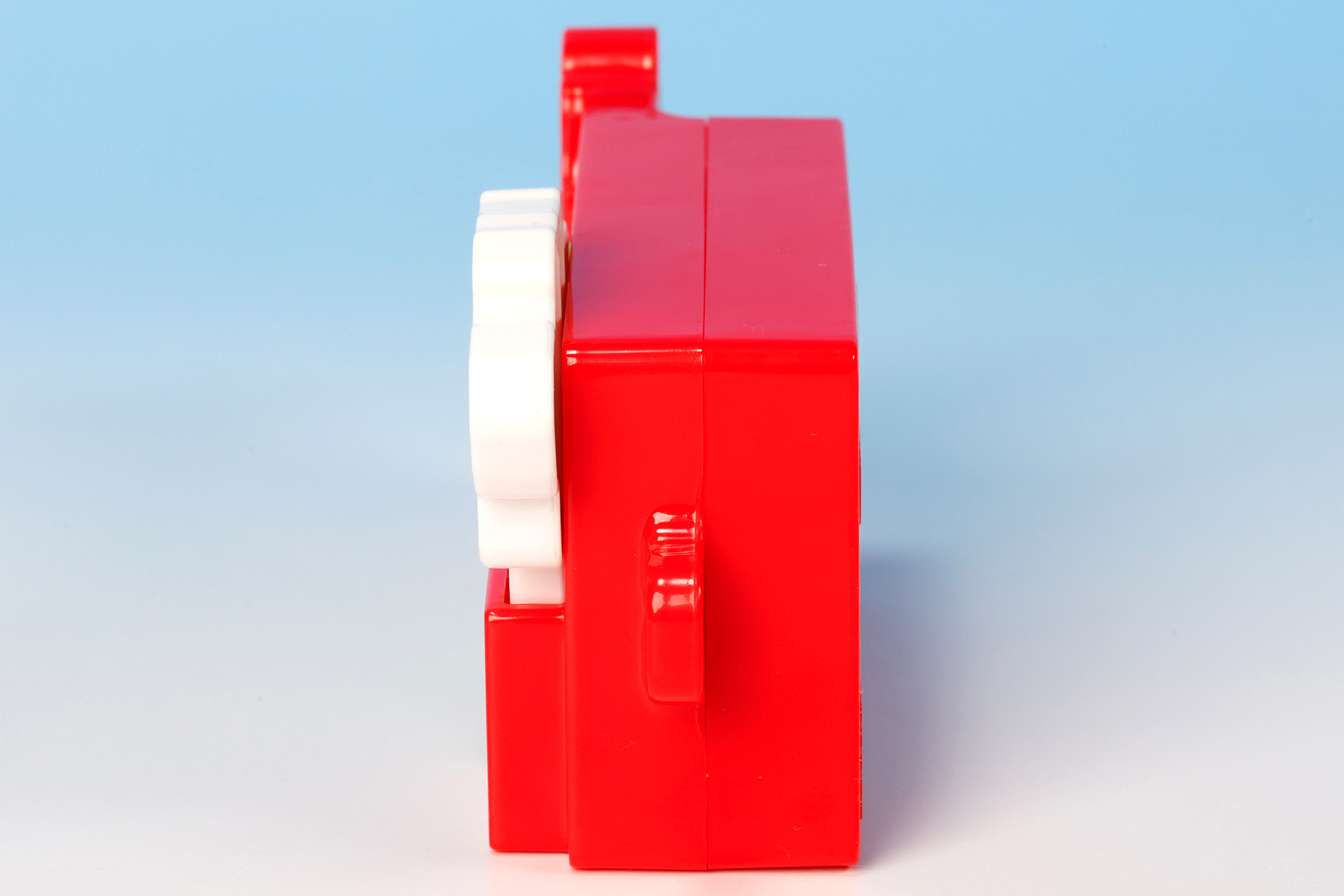 どっしりとした形状なので飾りやすい