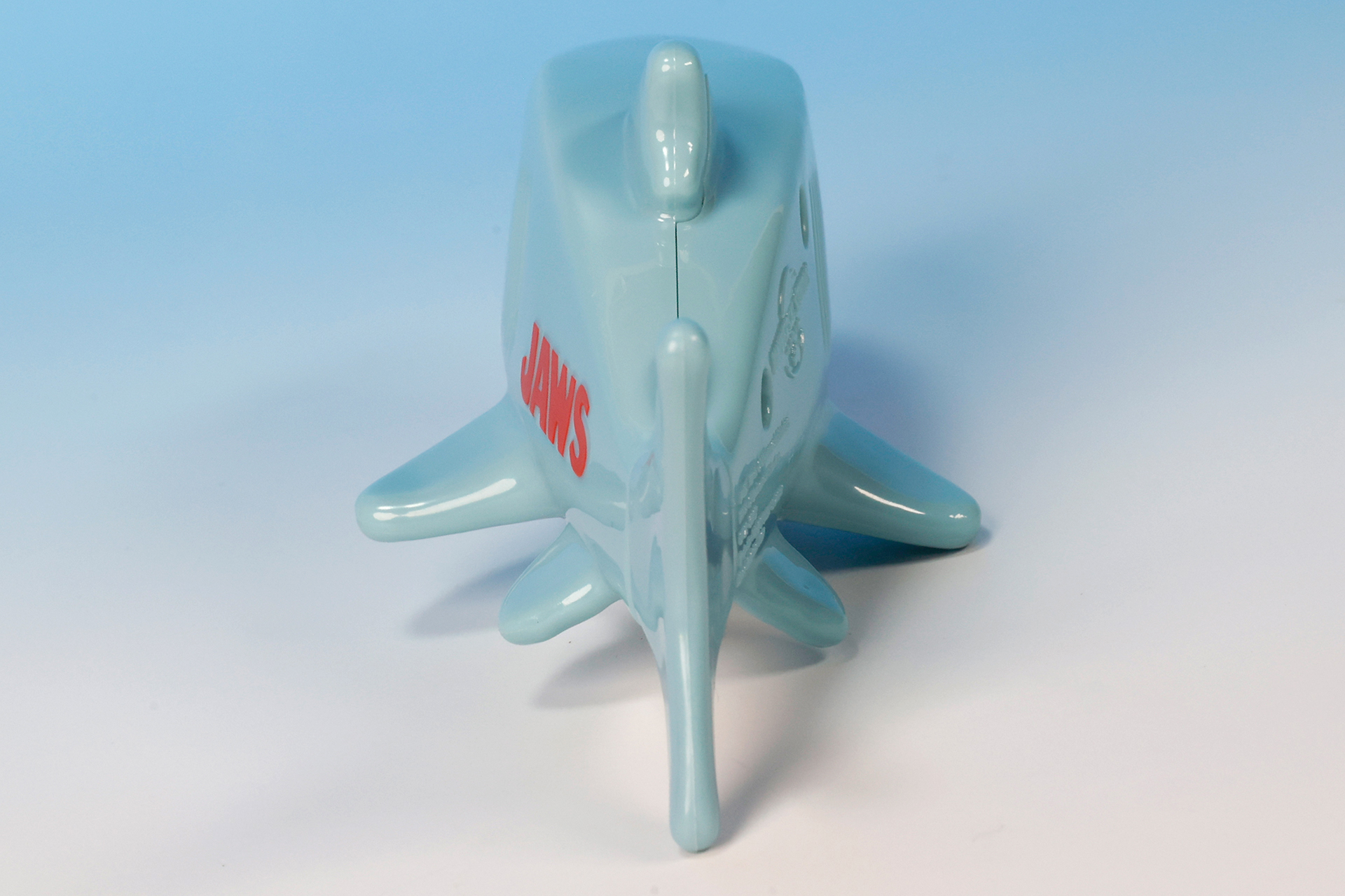 ヒレなどもしっかりと再現されている