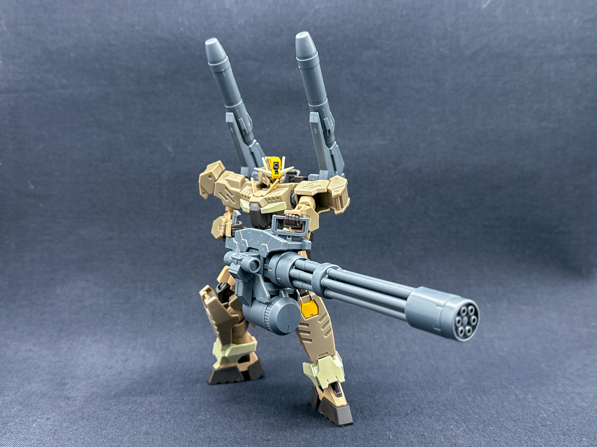 デザートタイプに拠点攻撃装備をイメージして武装を追加。