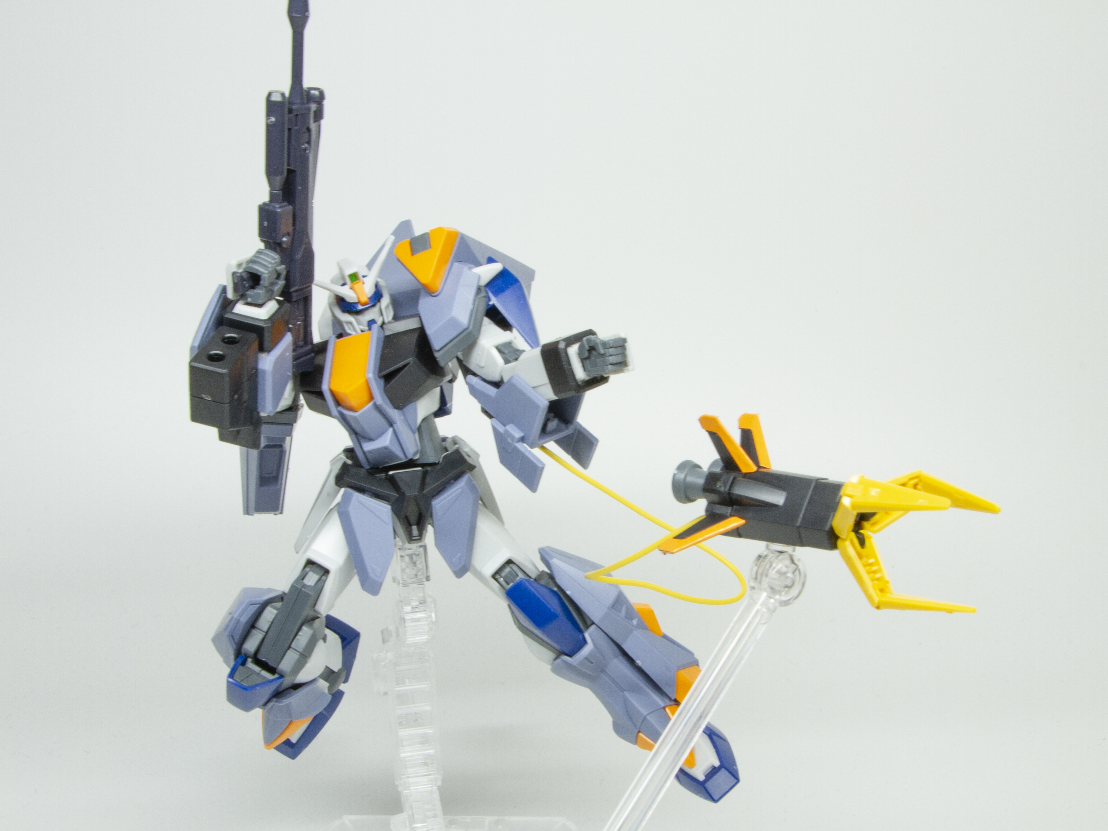 「グレイプニールII」を射出。リード線は増加装甲下部から伸ばせる