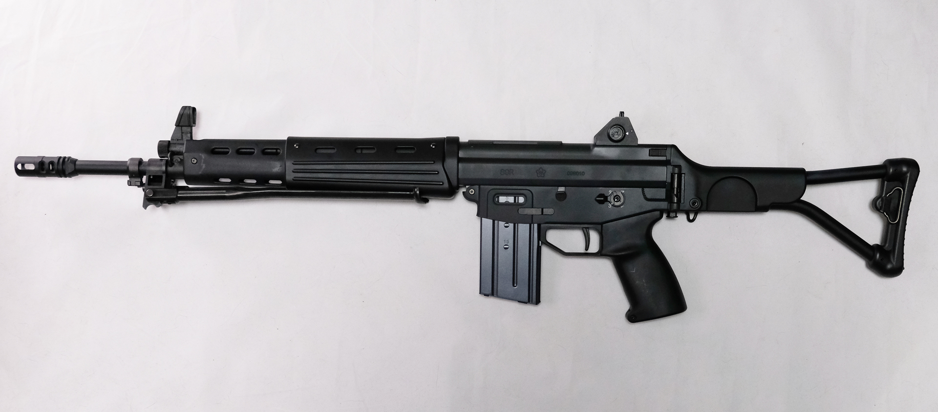 「89式5.56mm小銃〈折曲銃床型〉」左側