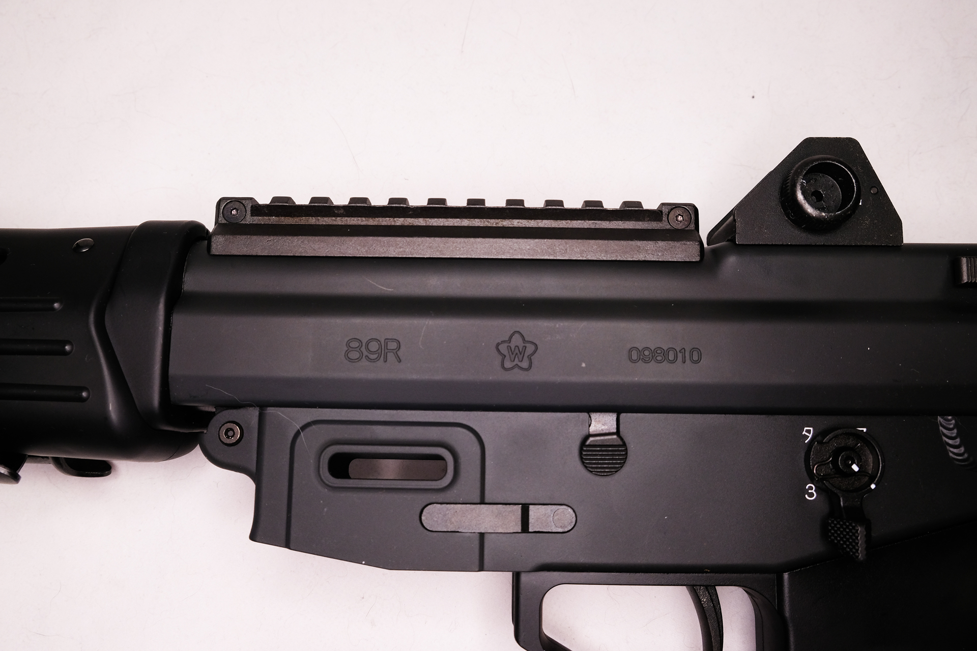 専用設計で光学器機を載せてもブレない