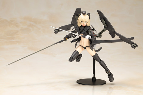 島田フミカネ氏デザインの「アルティニア」がプラモデルでコトブキヤ