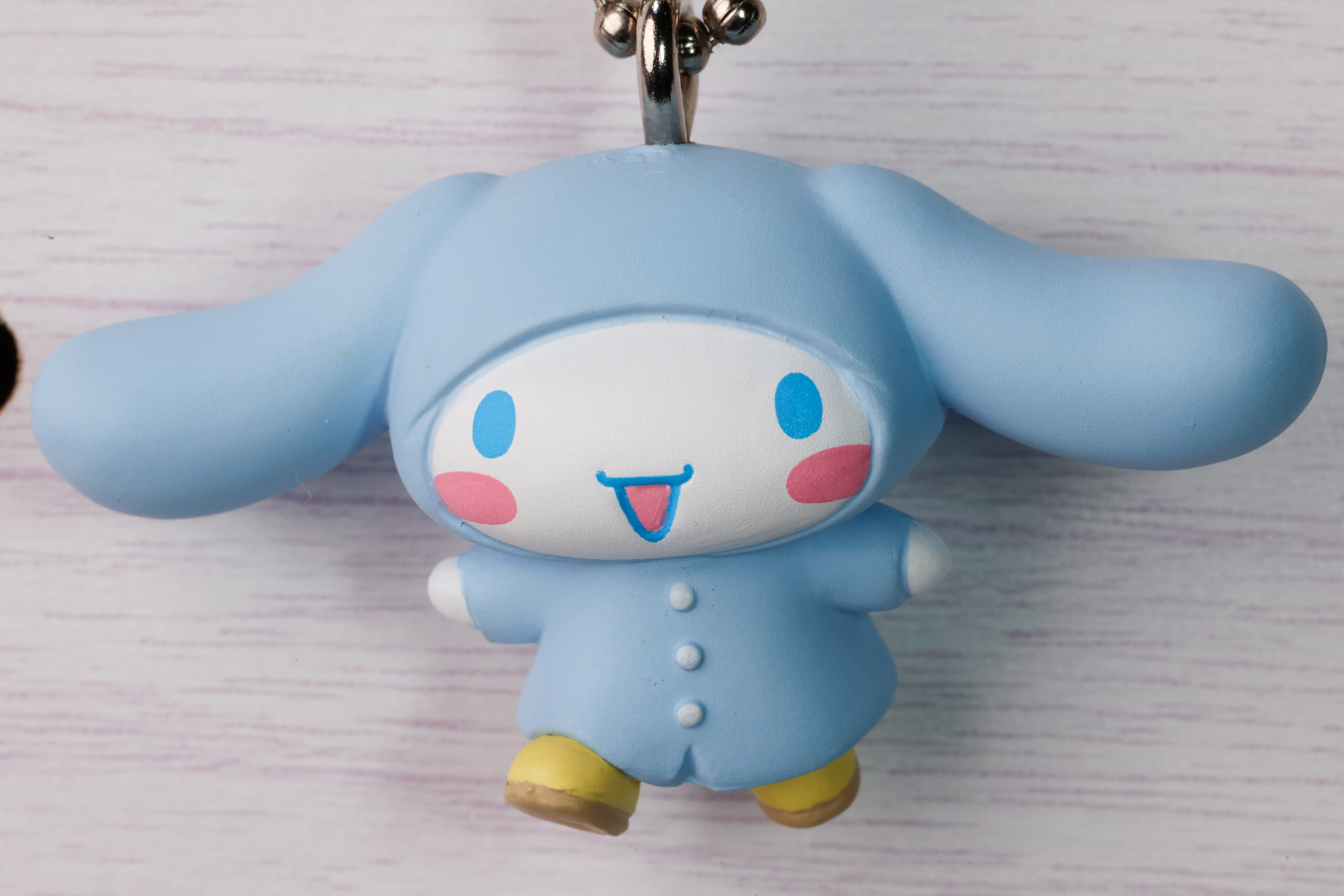 嬉しいそうな表情をしたシナモロール