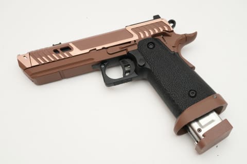 レビュー】BATON airsoft「BT-SAND VIPER CO2GBB」レビュー