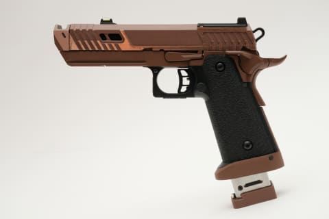 レビュー】BATON airsoft「BT-SAND VIPER CO2GBB」レビュー