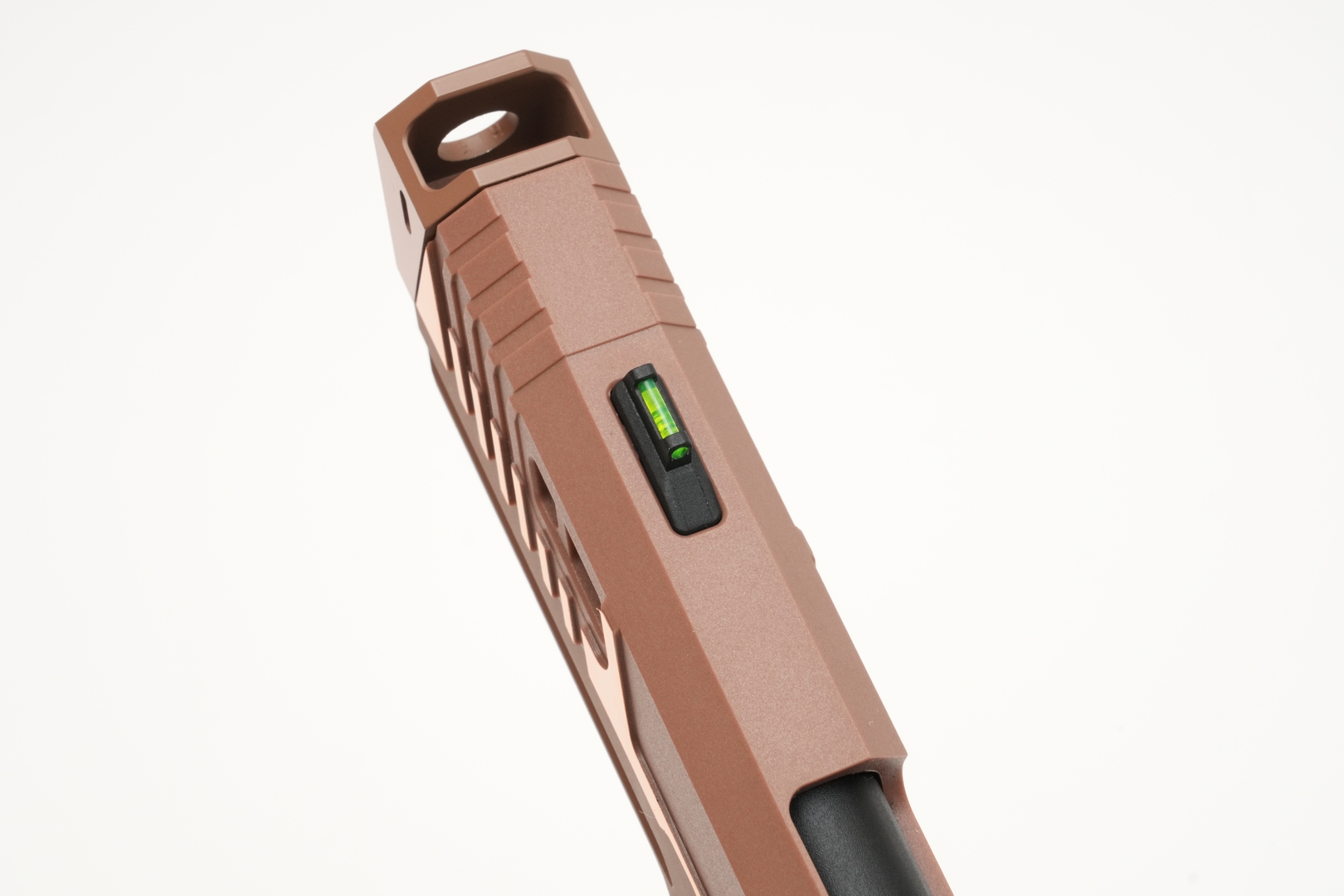 フロントサイト、リアサイトカバーは着脱式