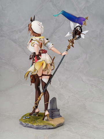 ライザのアトリエ　ライザリン・シュタウト フィギュア 3体セット Wonderful Works ライザのアトリエ3 ～終わりの錬金術士と秘密の