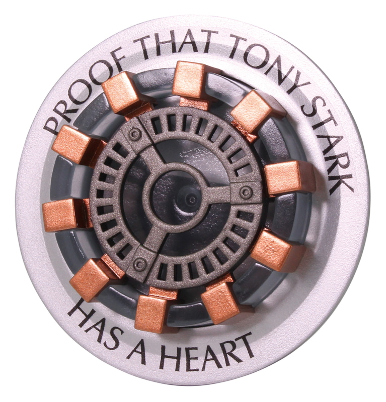 「アイアンマンヘッド」に付属するLED台座を取り付け可能