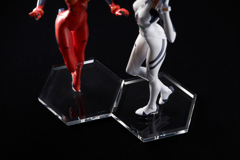 未開封多数■新世紀エヴァンゲリオン 愛蔵版 貞本義行 全巻 ■アクリルフィギュア 貞本義行が描く「【愛蔵版】新世紀エヴァンゲリオン」のカバー
