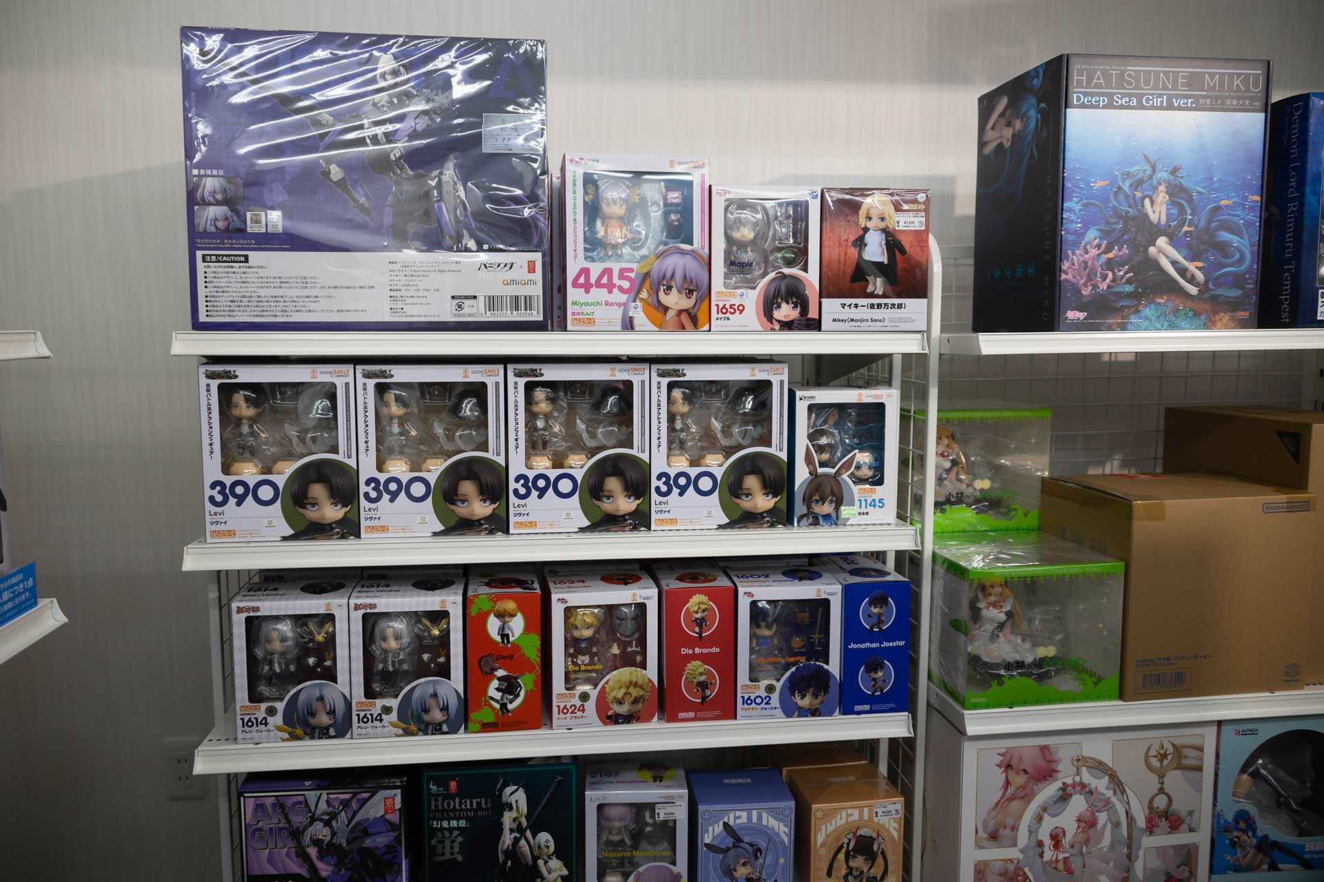 リヴァイなど、ねんどろいどもいくつか用意されていた