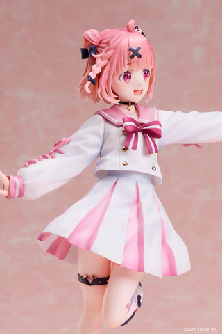 椎名唯華　にじさんじ 1/7スケールフィギュア VTuberグループ「にじさんじ」より笹木咲さん、椎名唯華さんが
