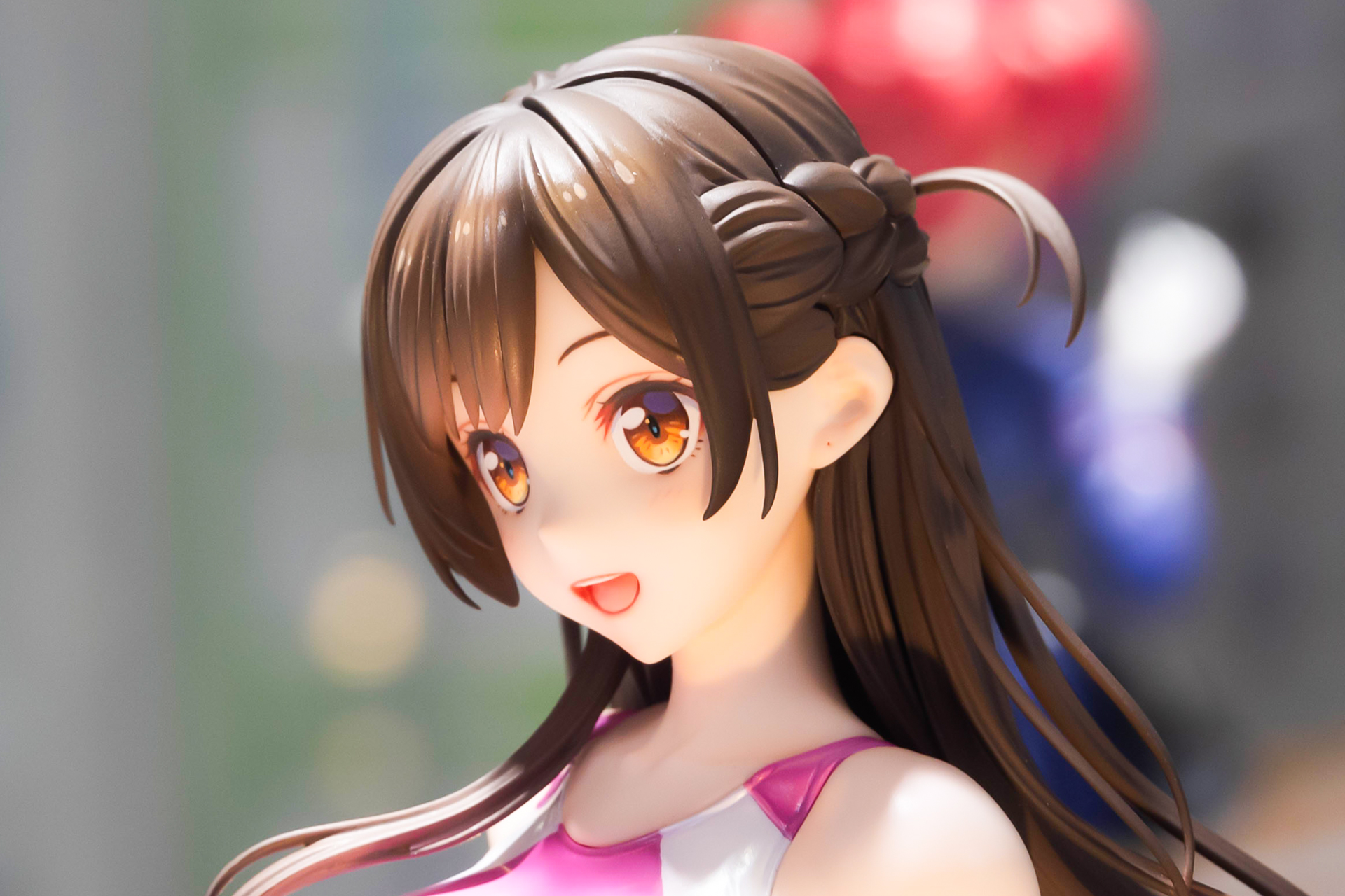 いろいろ角度を変えて見たくなるかわいらしさだ