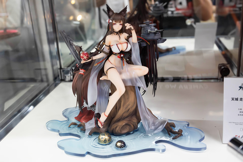 新品未開封　アズールレーン 天城 走水静蓮Ver. アクリル展示ケース付き 楽天市場】アズールレーン 天城 走水静蓮Ver. アクリル展示