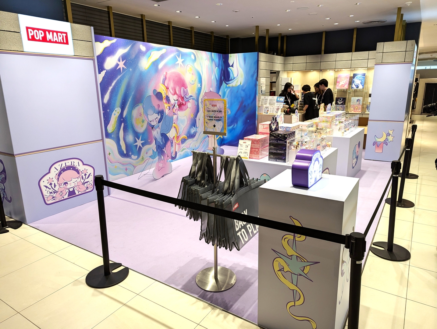 「AZURA」POP UP SHOPは8月4日までの期間限定開催