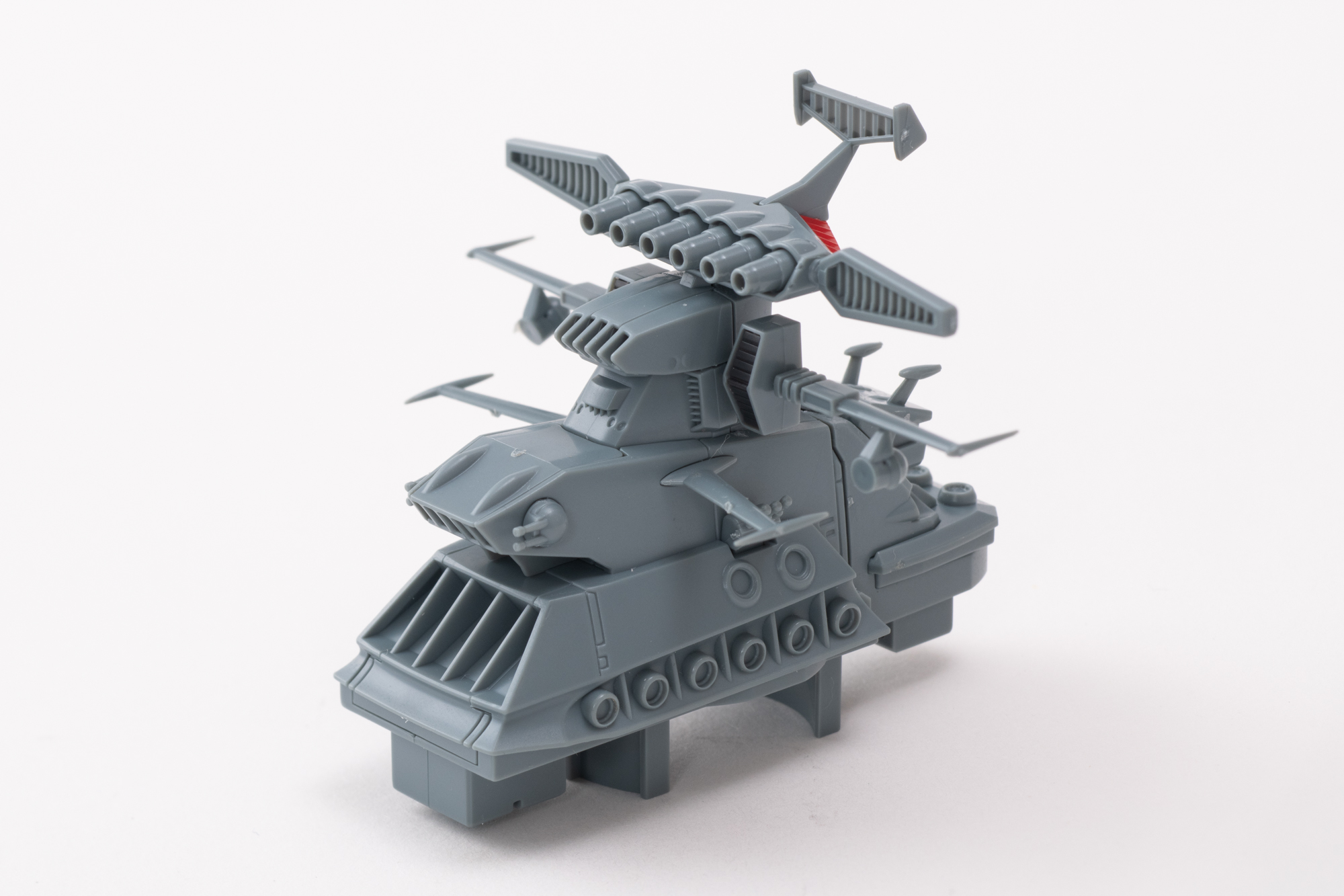 艦橋部分の完成。細かいパーツや繊細な部分が多い箇所