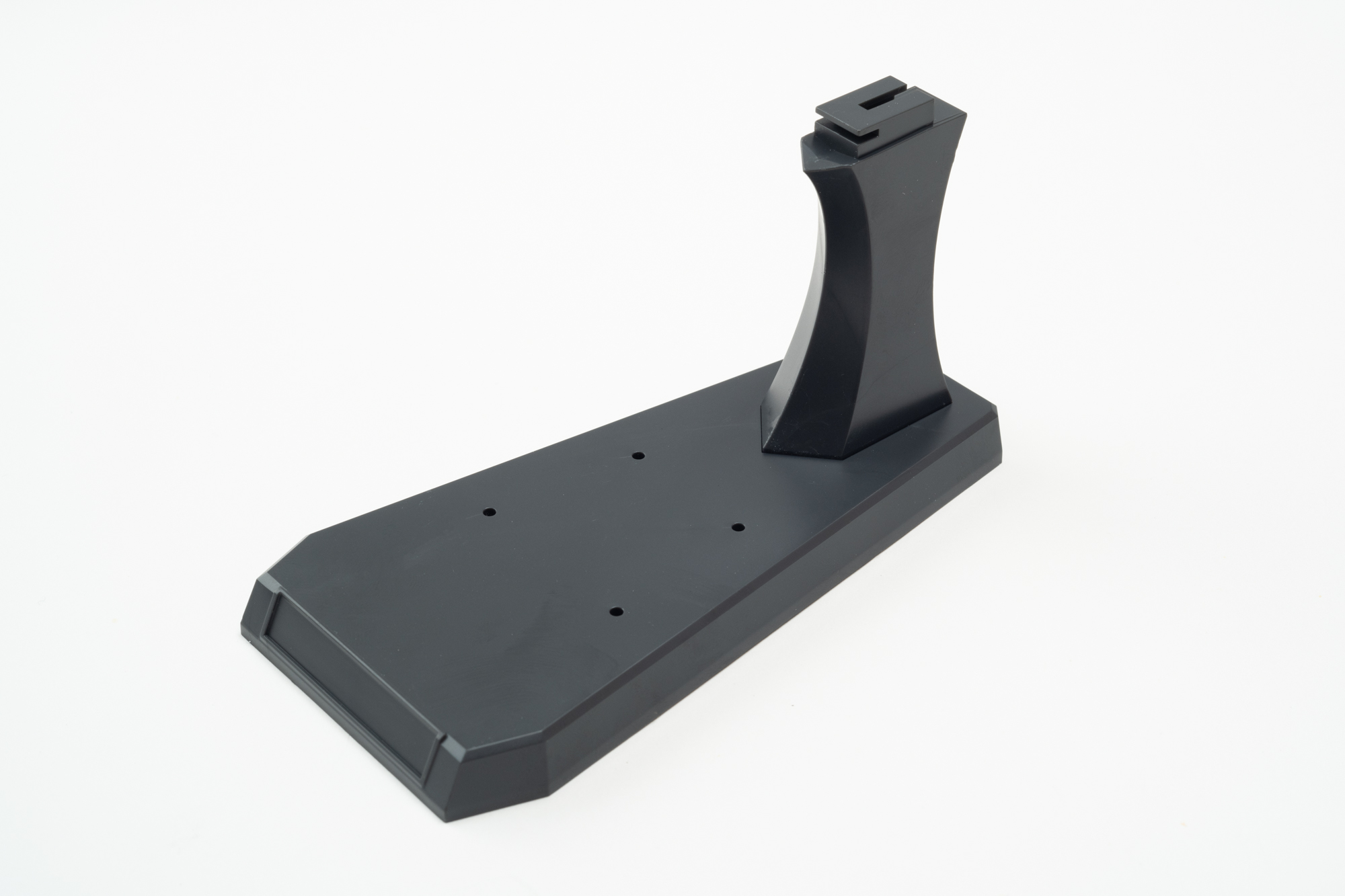 台座部分。正面溝の部分にシールを貼るようになっている。