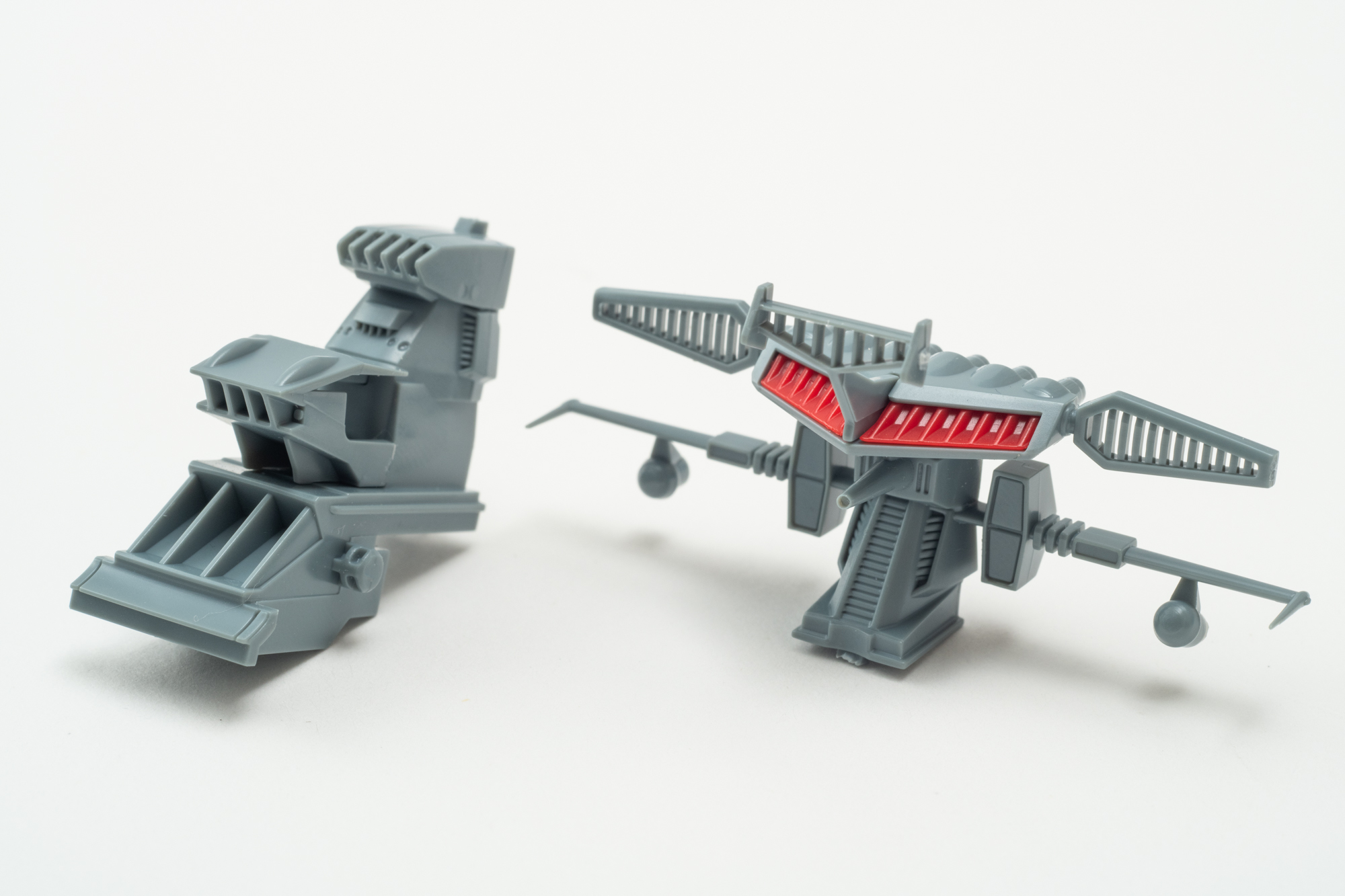 組むとこのような感じになり、先端の細さにも驚いた。