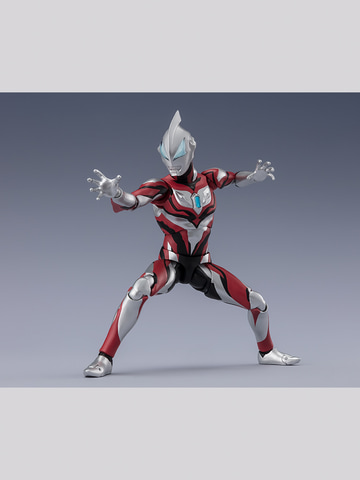 ウルトラマンゼロ」&「ウルトラマンジード」のエフェクト付き可動