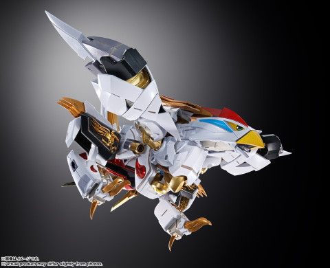 二段階変形ギミックを搭載。可動フィギュア「METAL BUILD DRAGON SCALE