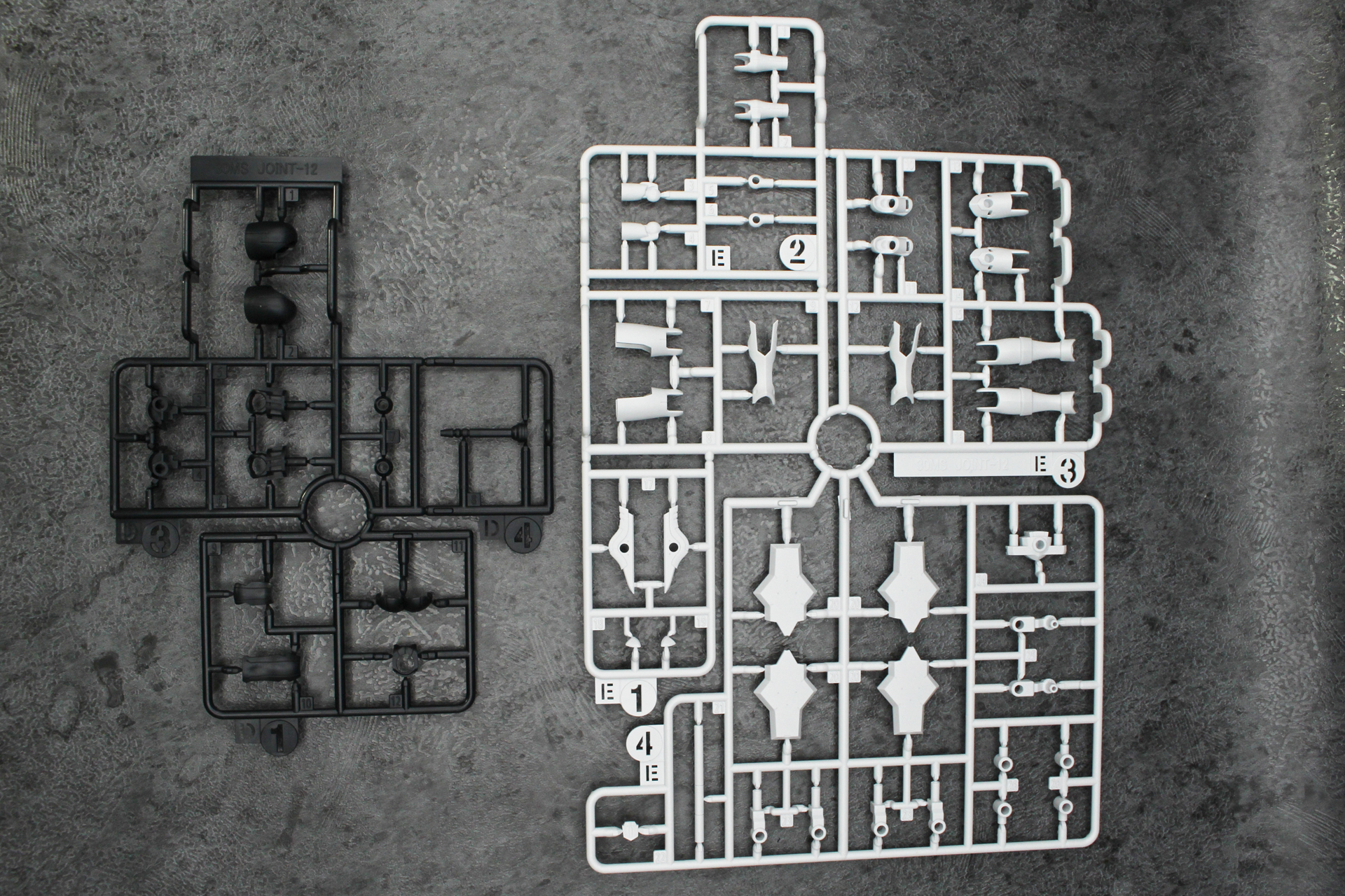 Dパーツ、Eパーツ