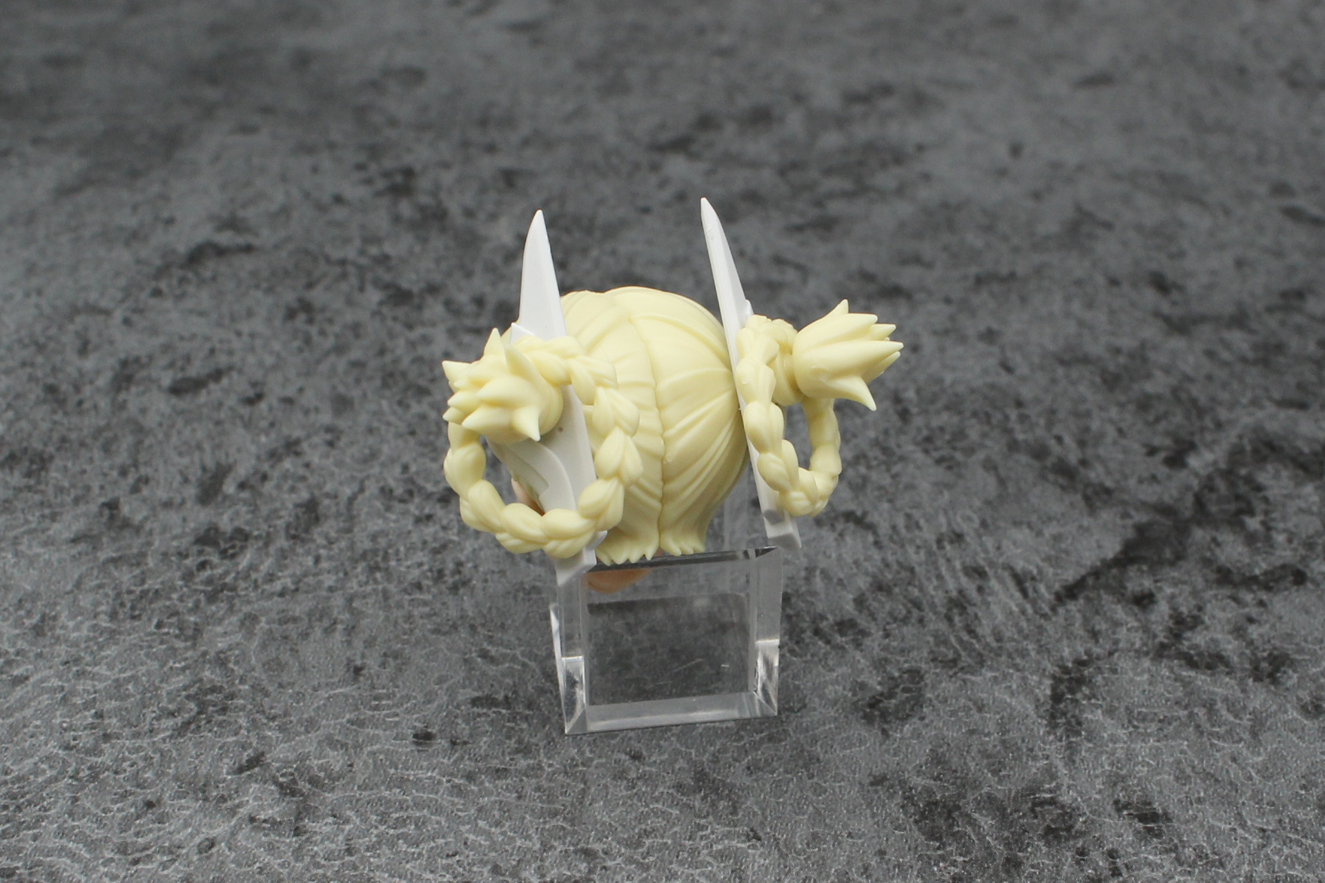 頭部に取り付ける