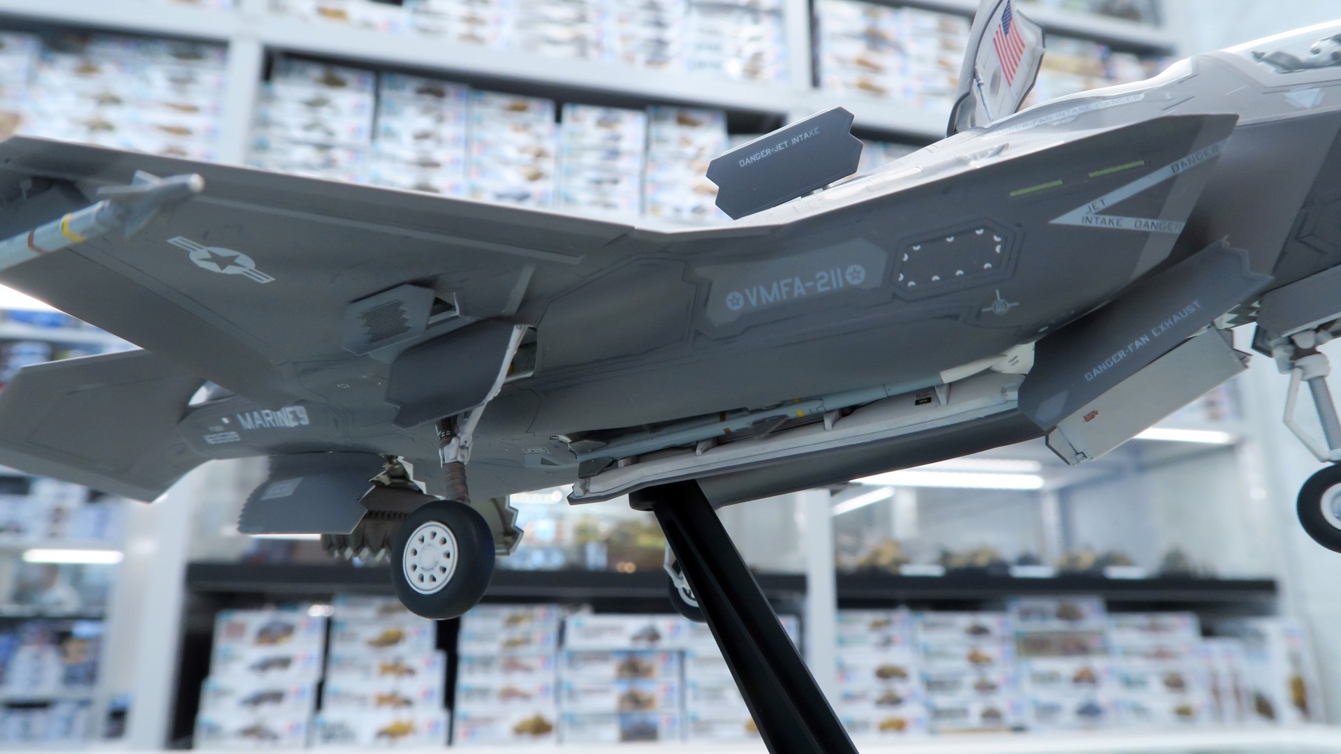 AIM-120C