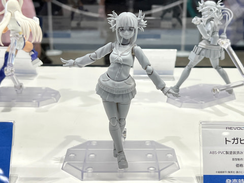 凛々しい表情のワンパンマンなど海洋堂のアクションフィギュアが多数