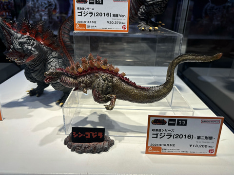 1954年から2023年までのゴジラが襲来！ 「東宝特撮ワンフェス」で展示