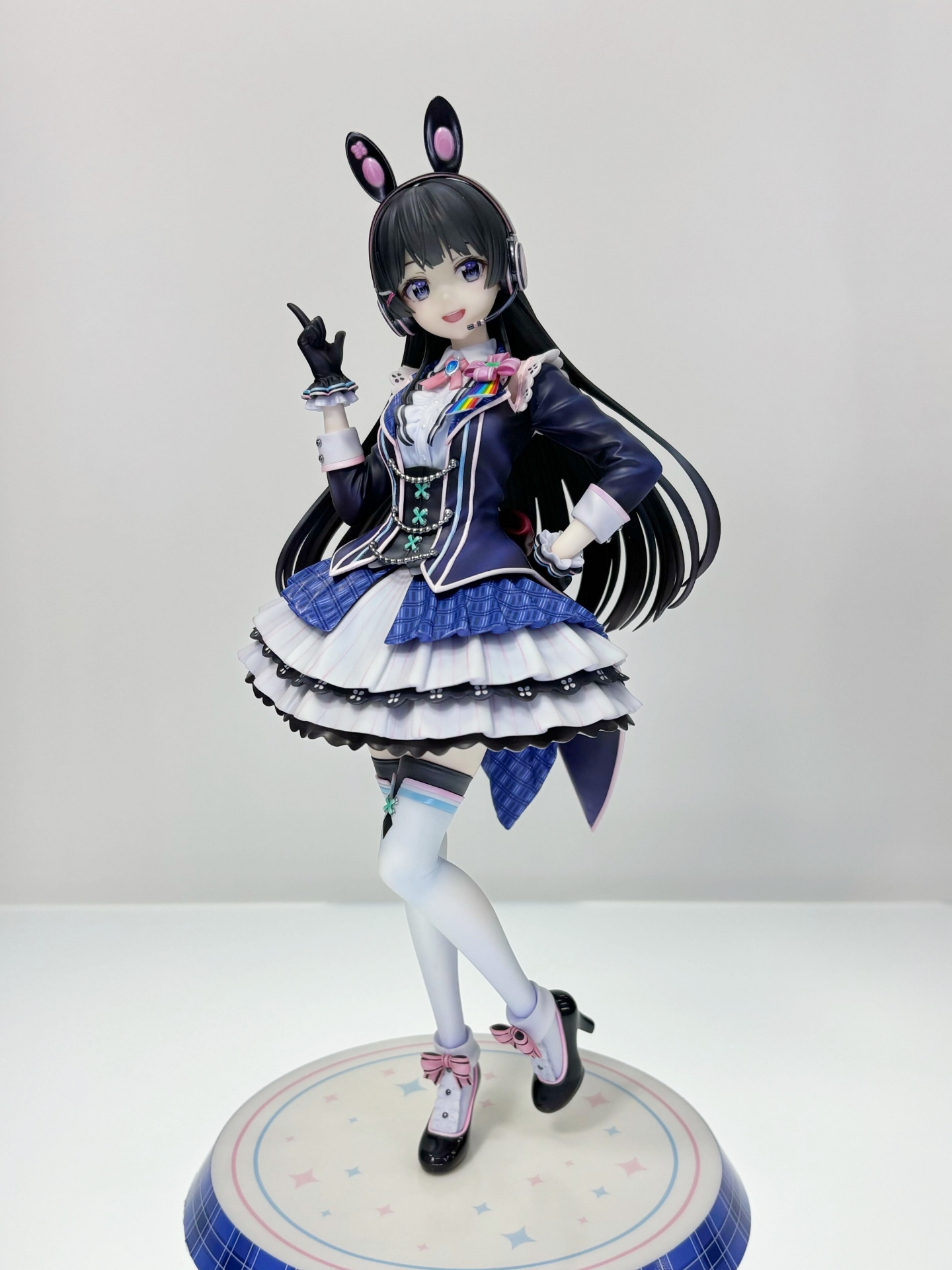 「月ノ美兎」1/7スケールフィギュア