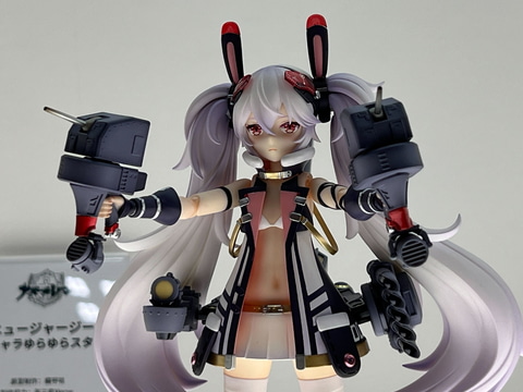 アズレン」尾張や天城など新作フィギュア17種類がAPEXブースに展示