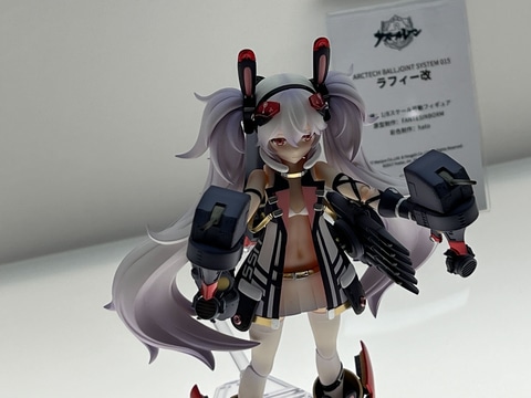 アズレン」尾張や天城など新作フィギュア17種類がAPEXブースに展示