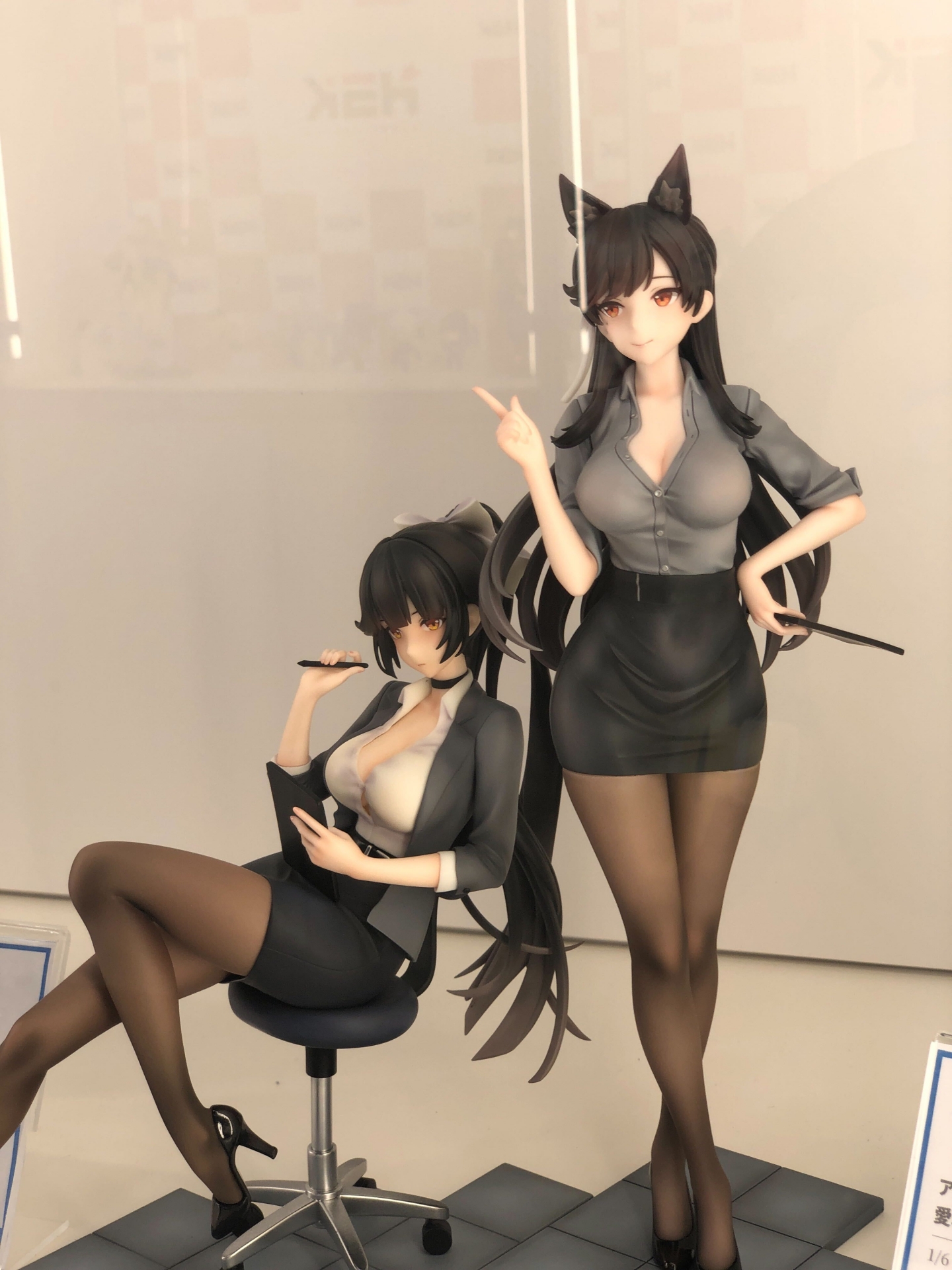 高雄 OL Ver.（左）、愛宕 OL Ver.（右）