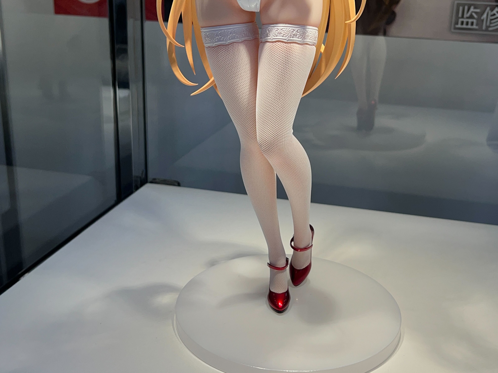 1月発売（価格：12,100円）