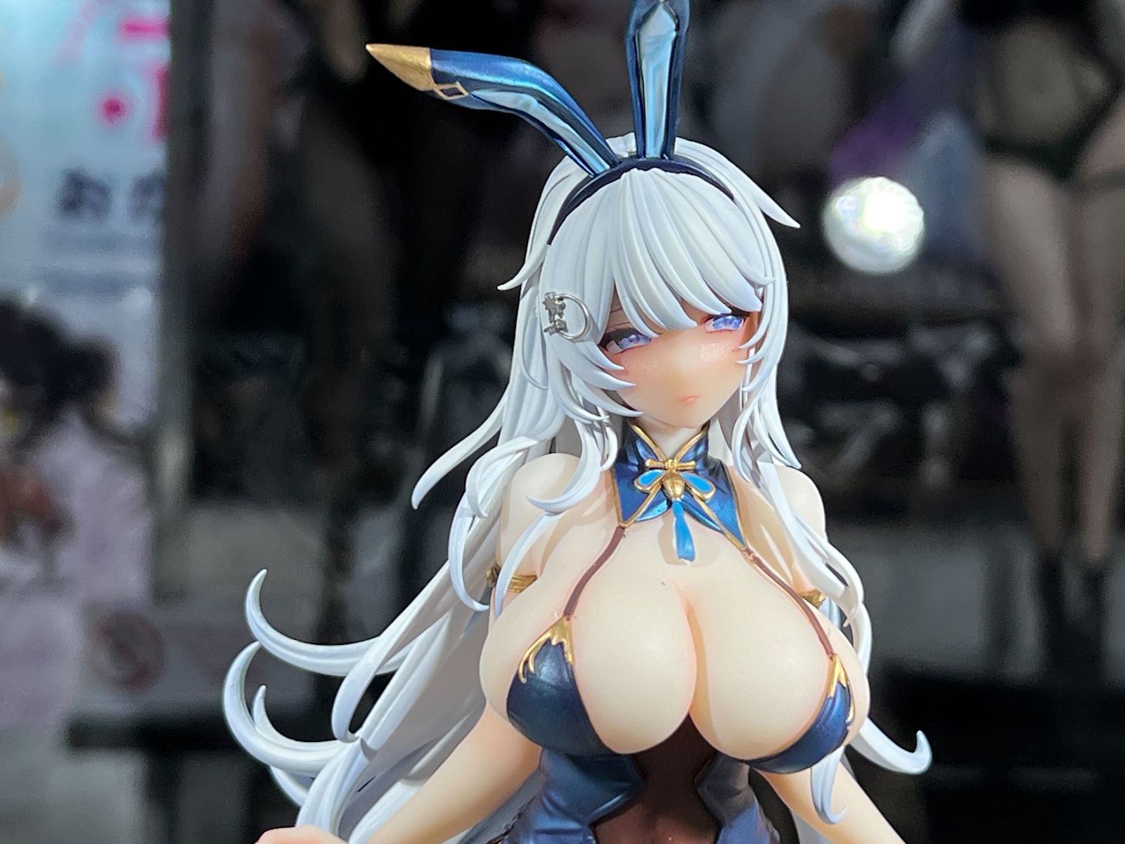 5月発売（価格：8,250円）